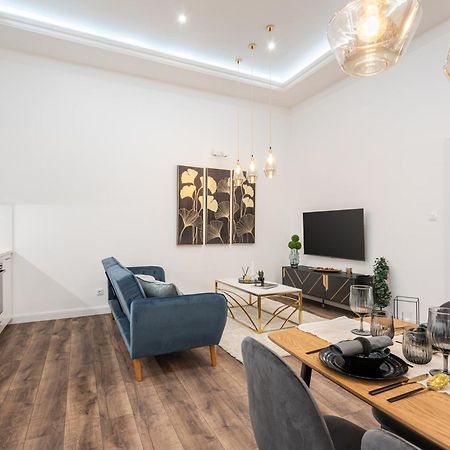 Blue Velvet Luxury Apartment 布达佩斯 外观 照片