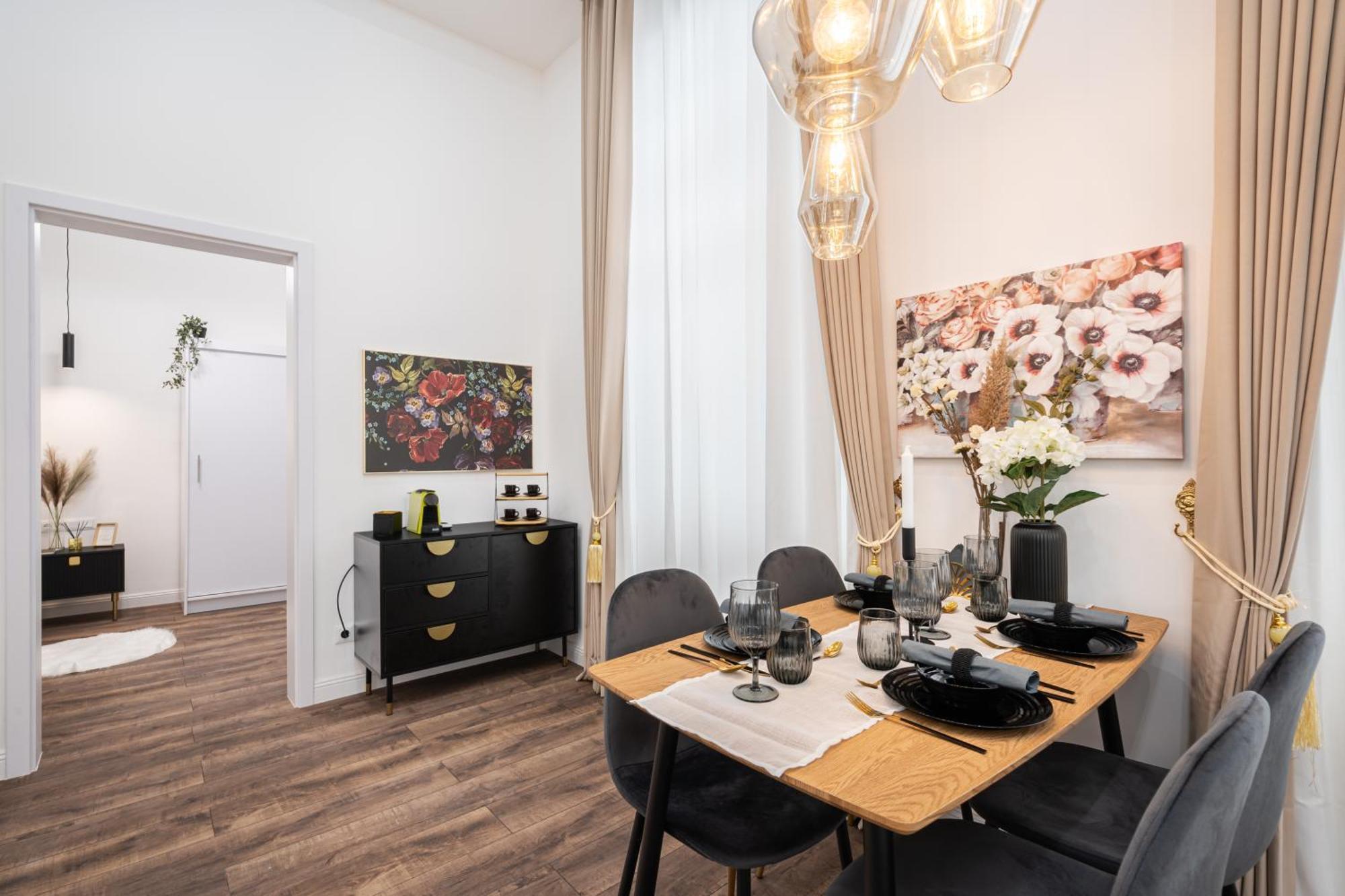 Blue Velvet Luxury Apartment 布达佩斯 外观 照片