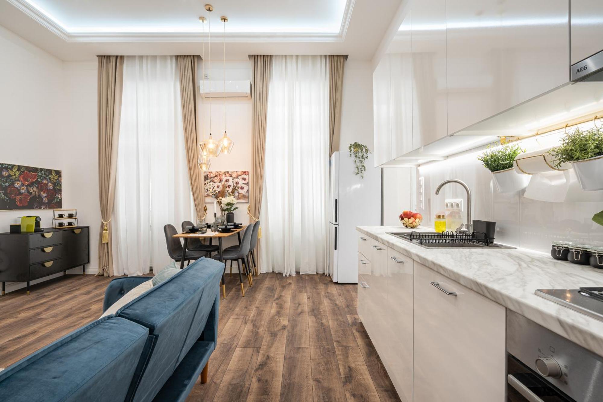 Blue Velvet Luxury Apartment 布达佩斯 外观 照片